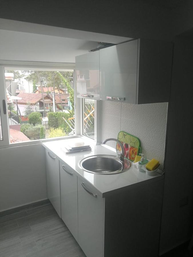 Mimoza Appartament Golem  Ngoại thất bức ảnh