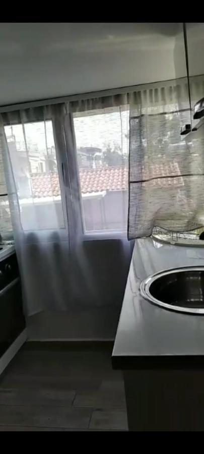 Mimoza Appartament Golem  Ngoại thất bức ảnh