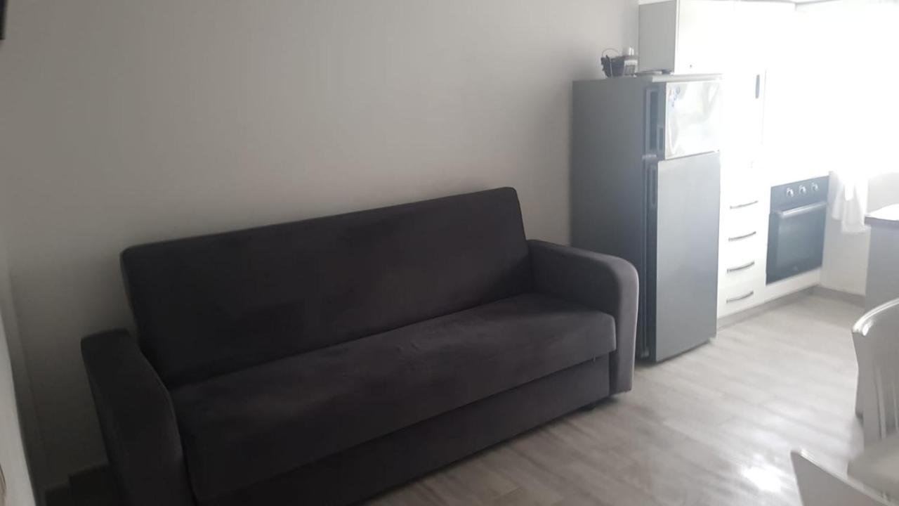 Mimoza Appartament Golem  Ngoại thất bức ảnh
